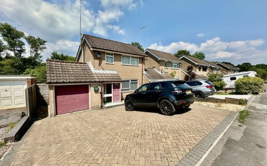 Dukeswood Drive, Dibden Purlieu